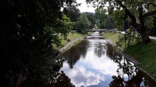 Das Flüsschen "Oos" hat schon viele Krisen gesehen